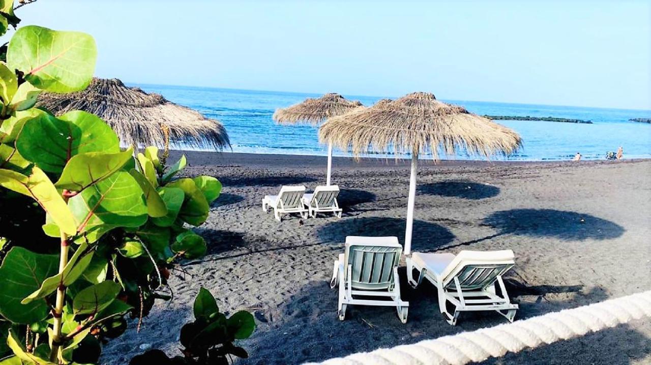 Enjoy The Sea And Pool In Playa De Las Americas Ngoại thất bức ảnh